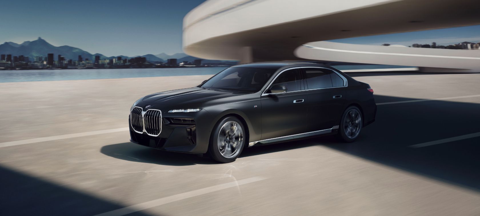 BMW Serii 7. Obudź siódmy zmysł technologii i luksusu.